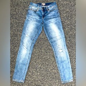 Juicy Couture Jean Size 2 Stretchable